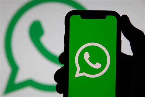 whatsapp groep anoniem|Zo verlaat je een WhatsApp